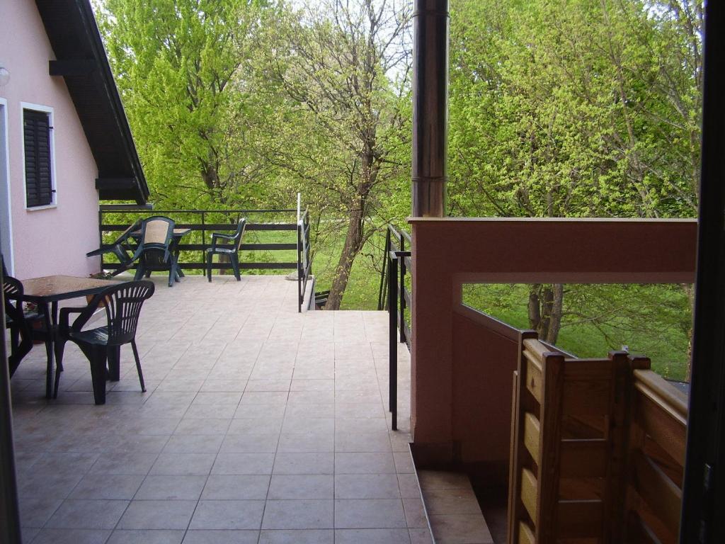 Apartman & Sobe Orhideja Smoljanac Exterior foto